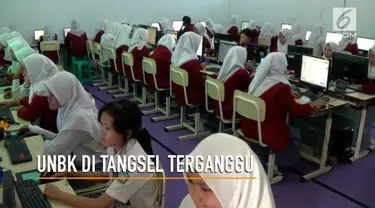 UNBK yang berjalan di Kabupaten Tangerang diwarnai dengan kerusakan server. 