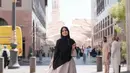 <p>Michelle mebginjakkan kaki di Madinah terlebih dahulu sebelum berangkat ke Makkah untuk umrah.&nbsp;(Foto: Instagram/ michelleziu)</p>