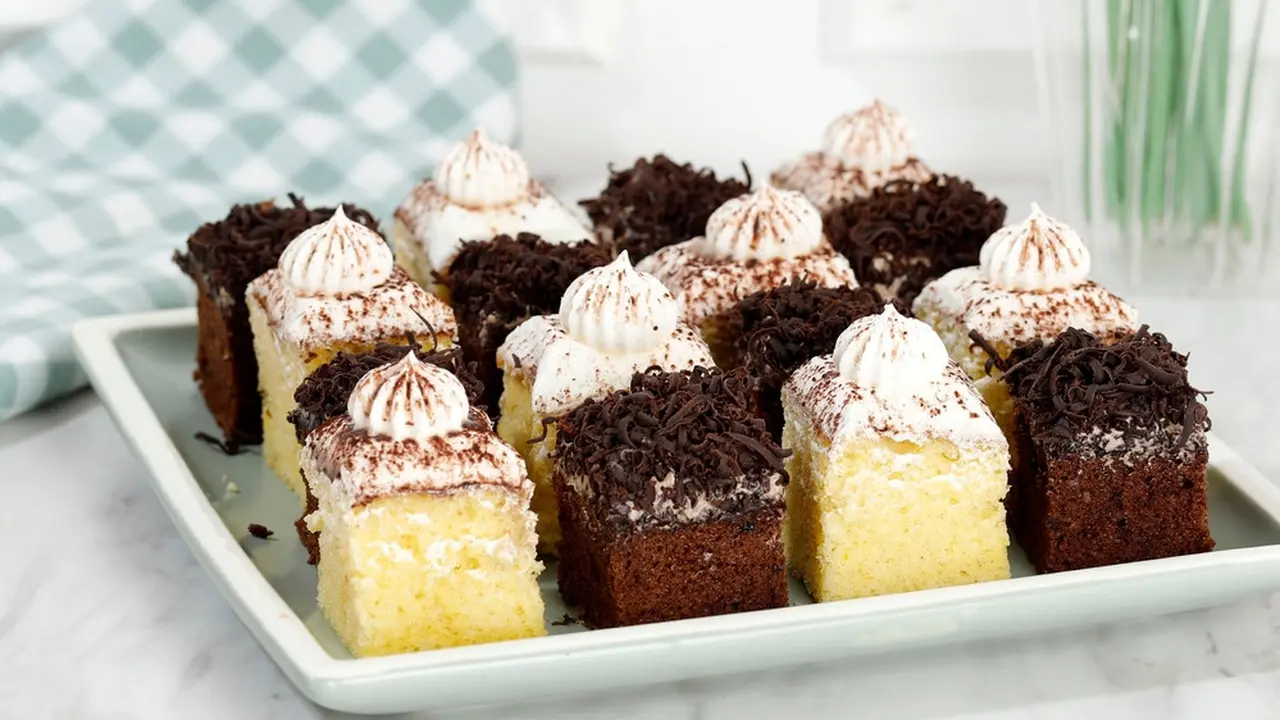 kue potong