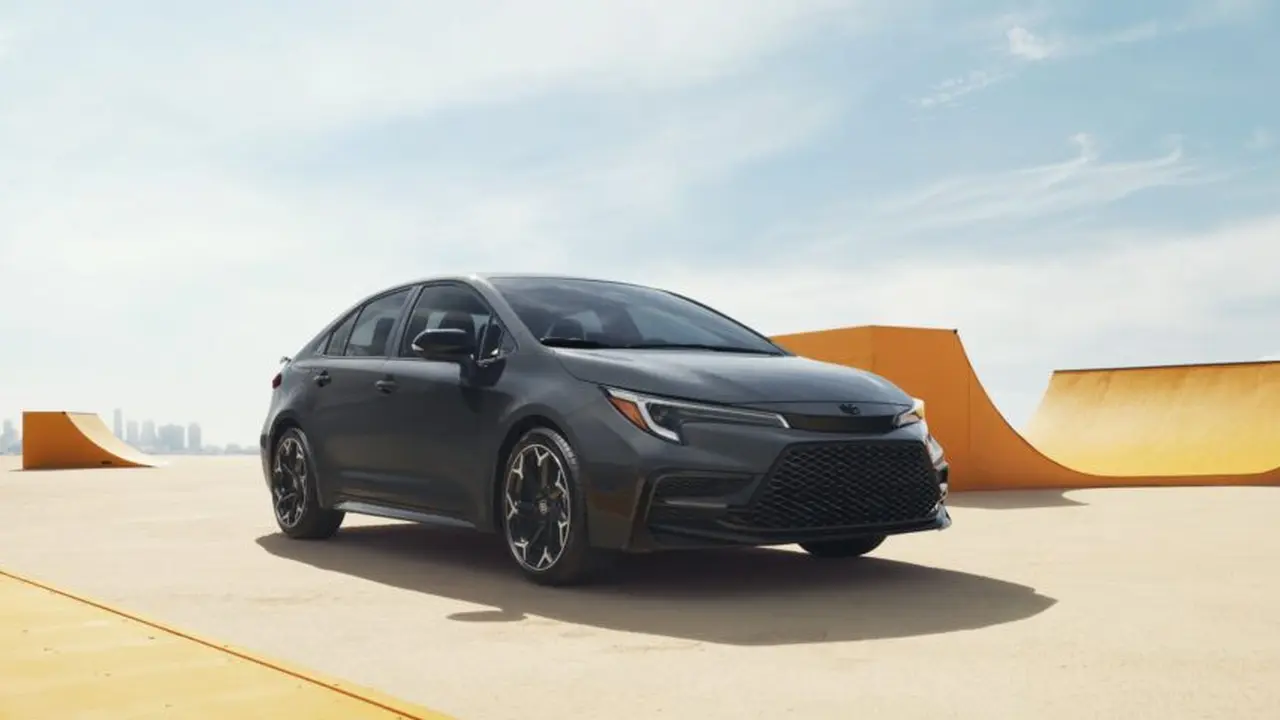 Toyota Corolla FX 2025