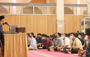 Ilustrasi ceramah, pengajian. (Photo by Masjid Pogung Raya on Unsplash)