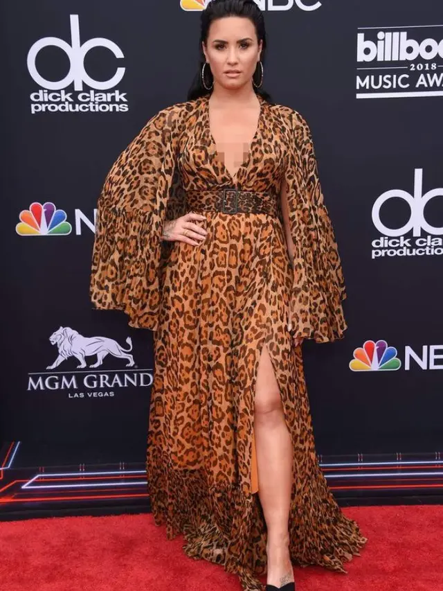 [Bintang] Demi Lovato