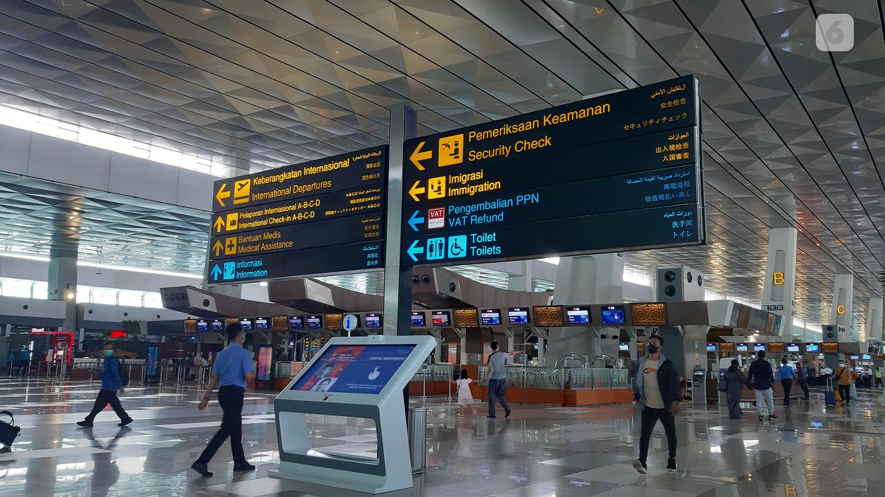 Terminal 3 di Bandara Soekarno-Hatta di Tangerang saat pelonggaran PPKM, 28 Juni 2022.