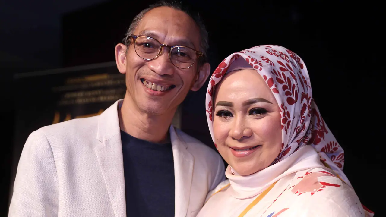 [Bintang] Melly Goeslaw - Anto Hoed