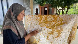 Hari Batik Nasional 2026: Sejarah, Makna Motif & Inspirasi OOTD Batik Kekinian