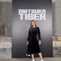 Tampilan Luna Maya di Milan Fashion Week, @lunamaya