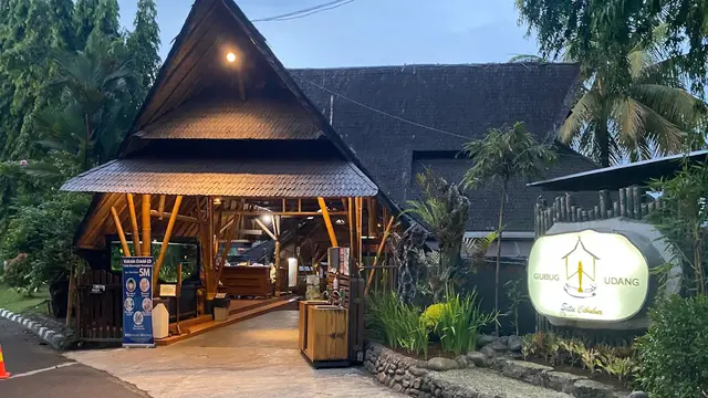 Gubug Udang Restaurant