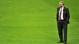 Ekspresi manajer MU Sir Alex Ferguson usai tim asuhannya dikalahkan Barcelona 1-3 dalam final Liga Champions di Wembley Stadium, 28 Mei 2011. AFP PHOTO/GLYN KIRK