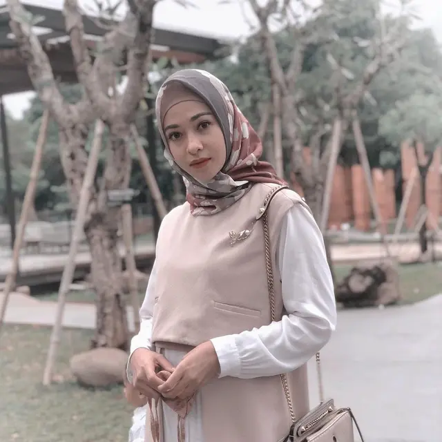 Potret Terbaru 6 Ratu FTV yang Mantap Berhijab, Kian Memesona