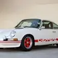 Porsche 911 Carrera RS Touring tahun 1973 secara resmi dilelang di Bring A Trailer (Carscoops)