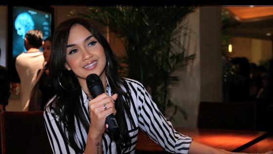 Gaya Sara Wijayanto Tampil Seksi dengan Pakaian Hitam-hitam ala Jennifer Lopez 