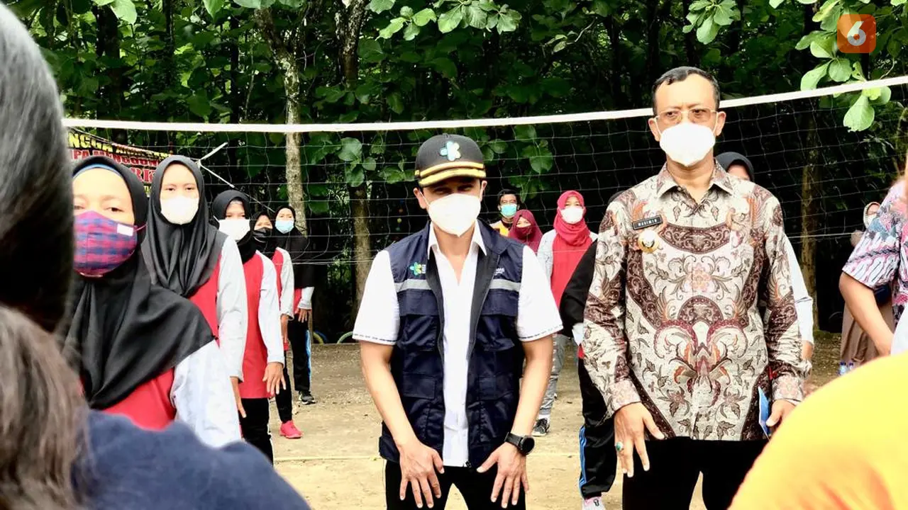 Kunjungan Wakil Menteri Kesehatan Dante Saksono (tengah) di Kampung Germas
