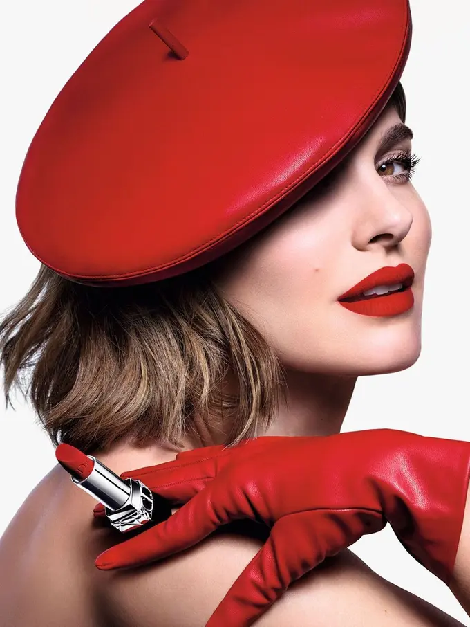 Dior Rilis 75 Warna Lipstik yang Dapat Diisi Ulang