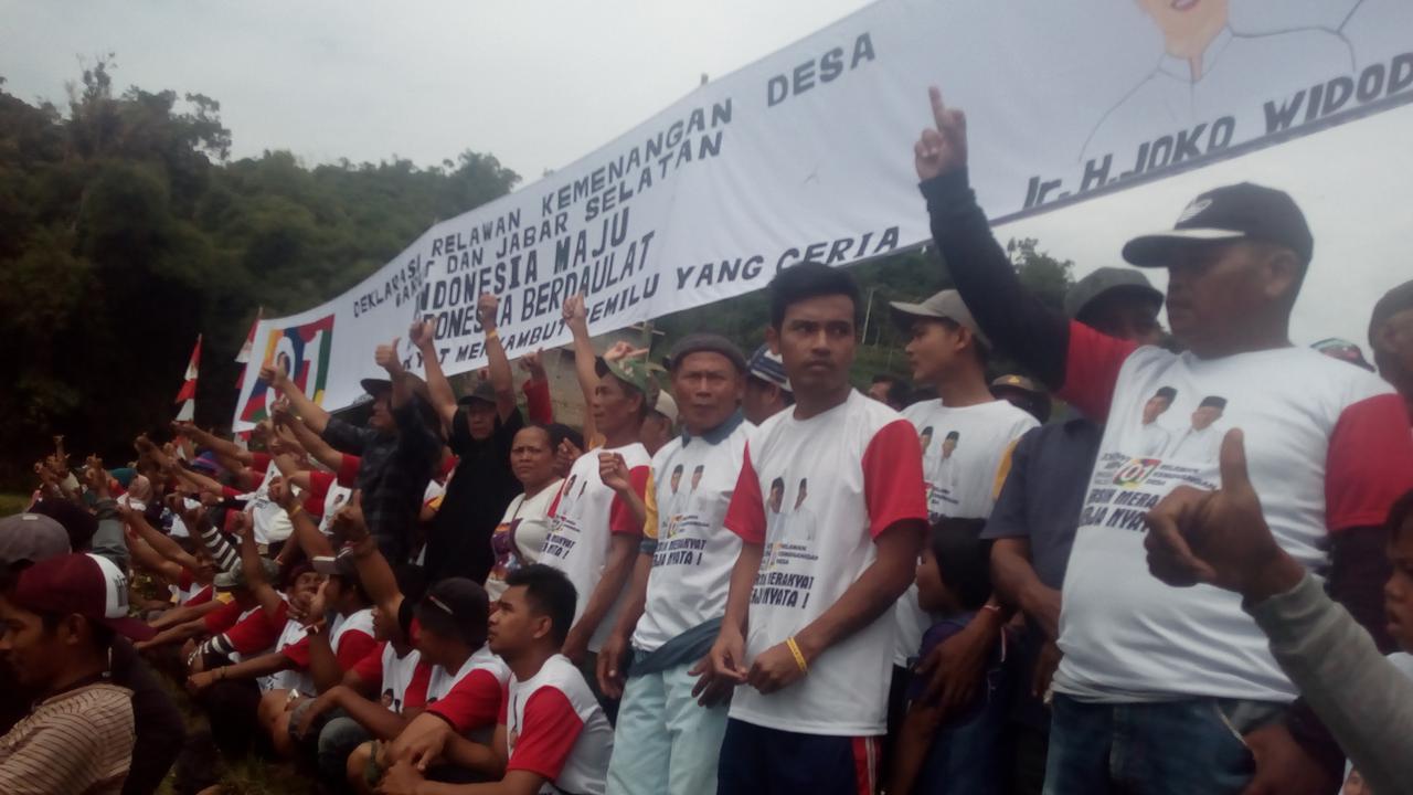 Deklarasi dukungan pemenangan Rekan Desa bagi Jokowi-Maruf Amin di Garut