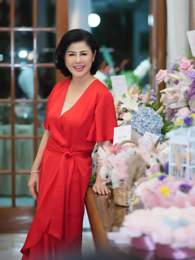 7 Momen Ulang Tahun Desire Tarigan Ibunda Bams Samsons yang Ke 57