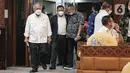 Menteri Pekerjaan Umum dan Perumahan Rakyat (PUPR) Basuki Hadimuljono saat tiba untuk mengikuti rapat kerja bersama Komisi V DPR RI di Kompleks Parlemen, Senayan, Jakarta, Selasa (17/1/2023). Rapat tersebut membahas tentang pembahasan program-program Kementerian PUPR tahun 2023 dan evaluasi pelaksanaan anggaran tahun 2022. (Liputan6.com/Faizal Fanani)