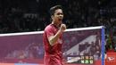 Tunggal putra Indonesia, Anthony Ginting, melakukan selebrasi usai mengalahkan wakil Taiwan, Chou Tien Chen, pada laga Indonesia Masters 2018 di Istora Senayan, Sabtu (27/1/2018). Anthony Ginting menang 21-16, 13-21, 21-12. (Bola.com/M Iqbal Ichsan)