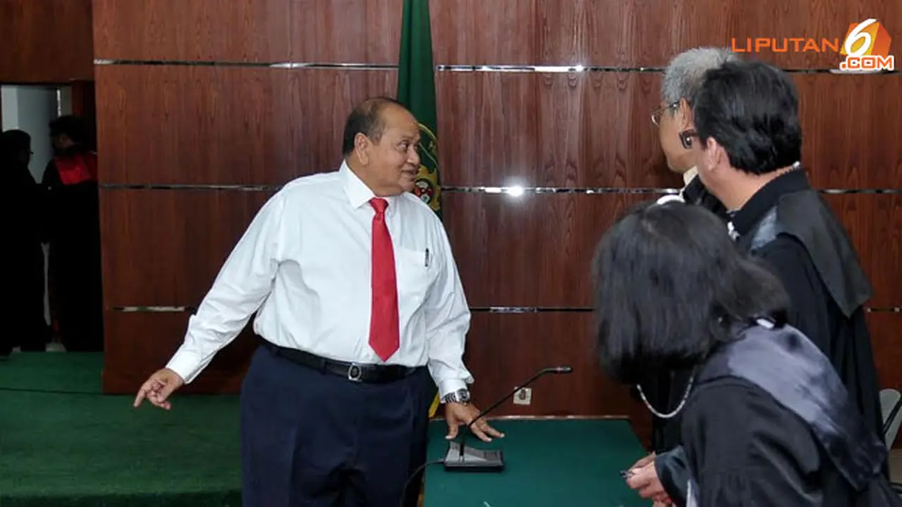 emir-moeis-sidang-131219b.jpg