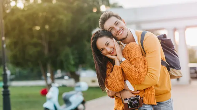 couple november sapaan