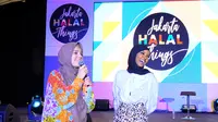 Special Show with Halima Aden di Jakarta Halal Things 2019 di Senayan City Jakarta, 7 Desember 2019. (Liputan6.com/Asnida Riani)