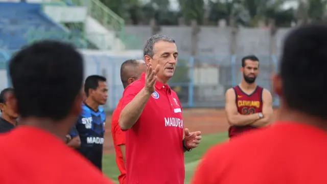 Milomir Seslija