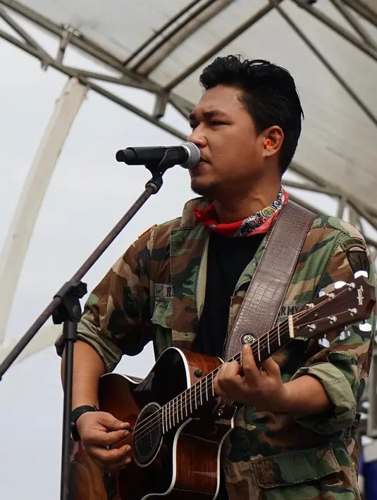 (Instagram/rizalarmada)