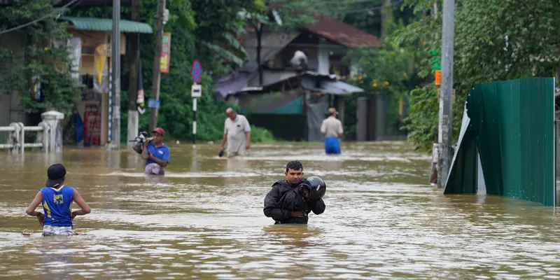 Hujan Lebat Picu Banjir dan Tanah Longsor di Sri Lanka