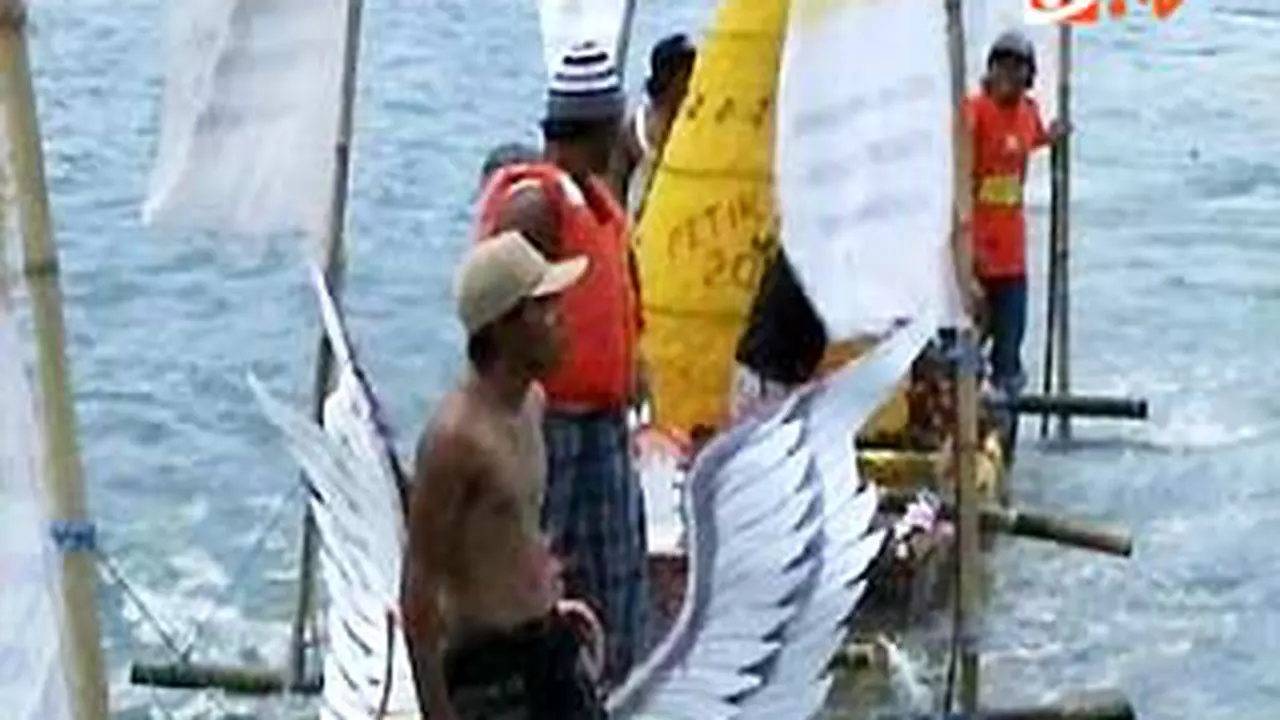 100928cpetik-laut.jpg