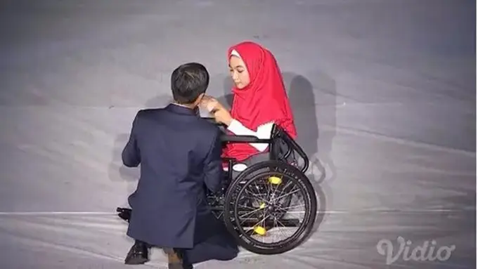 Bulan bersama Presiden Joko Widodo./Copyright vidio.com