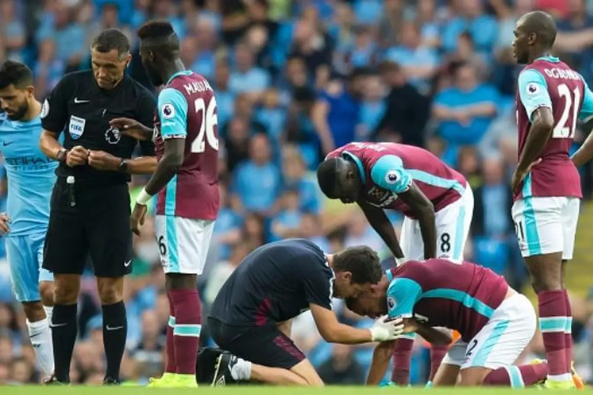 Winston Reid dan Sergio Aguero