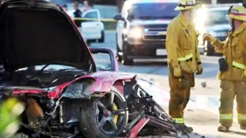 Curi Rongsokan Porsche Maut Paul Walker Dua Bandit Ini Dibui