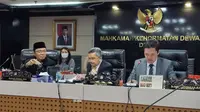 MKD membacakan putusan soal pengaduan dugaan pelanggaran kode etik anggota Komisi I DPR Effendi Simbolon terkait pernyataan TNI gerombolan. (Merdeka.com)