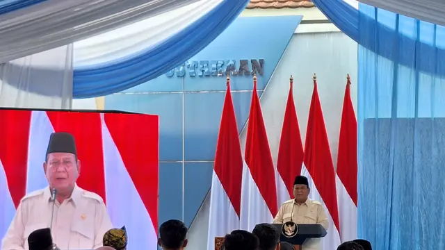 Presiden Prabowo Subianto meluncurkan Program Hasil Terbaik Cepat (PHTC) di sektor pendidikan saat peringatan Hardiknas di SDN Cimahpar 5 Kota Bogor, Jawa Barat, Jumat (2/5/2025).