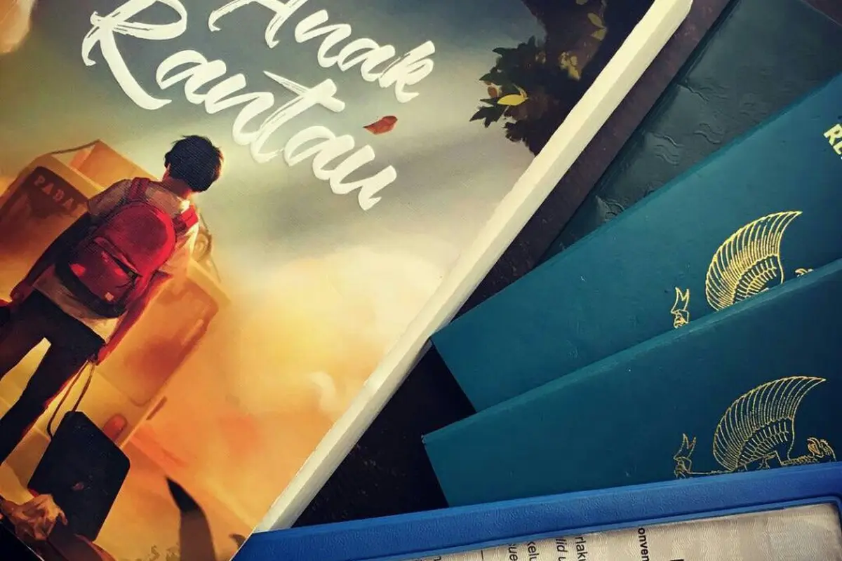 [Bintang] Novel Anak Rantau Laku 20 Ribu Eksemplar