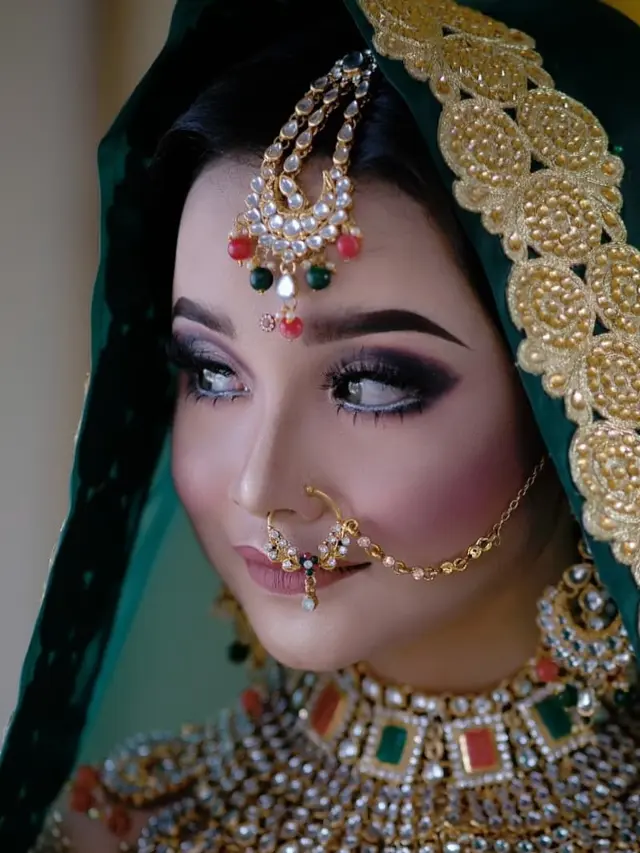 6 Potret Tasya Rosmala Bergaya ala India, Tampil Memesona