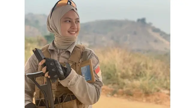 6 Pesona Briptu Hikma Nur Syafa, Polwan Cantik yang Kini Bertugas di Afrika