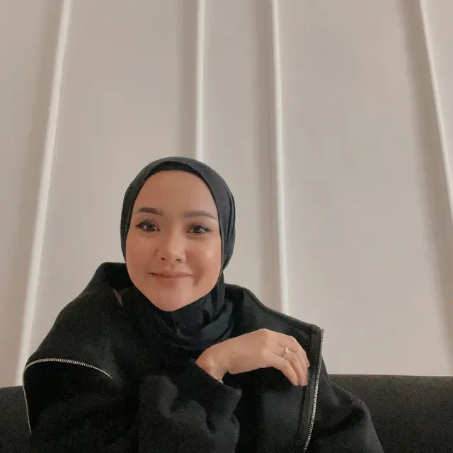 Kini Putuskan Pakai Nama Asli untuk Berkarier, Ini 6 Potret Terbaru Cita Citata