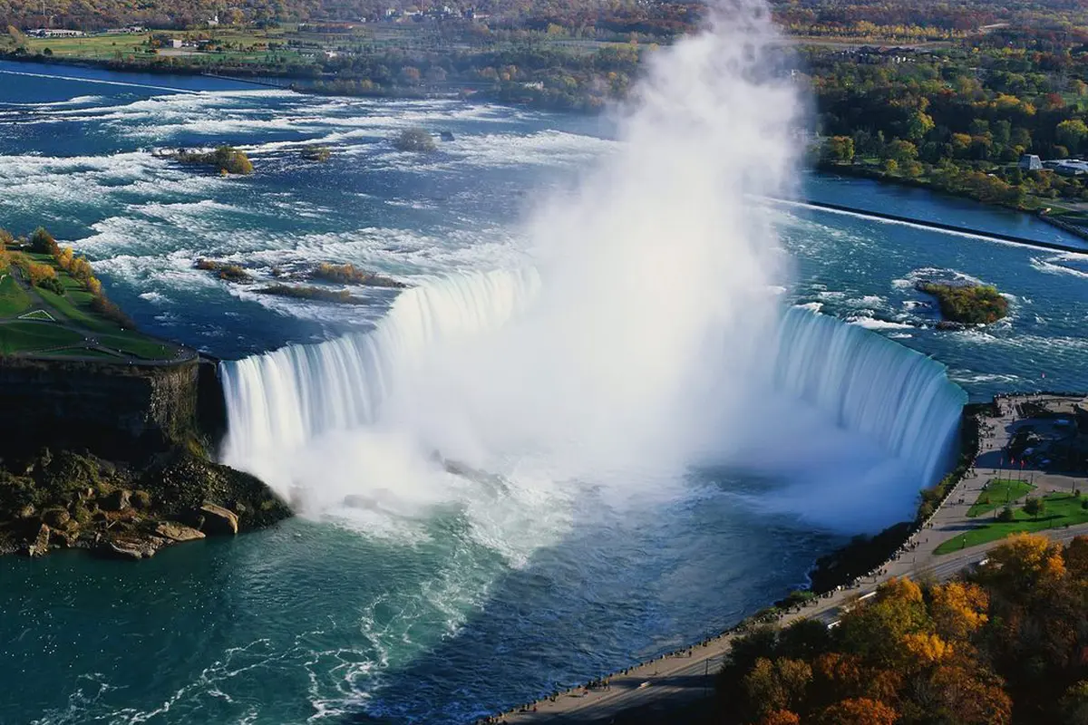 Ketika Perubahan Musim Berdampak pada  'Wajah' Air Terjun Niagara