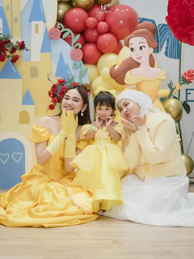 6 Potret Syifa Hadju Jadi Princess Belle di Ultah Anak Kesha Ratuliu, Tampil Totalitas