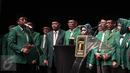 Ketua Umum PPP Romahurmuziy melantik sejumlah pengurus DPP PPP di Jakarta, Jumat (20/5/2016). Kepengurusan berjumlah 146 orang. (Liputan6.com/Faizal Fanani)