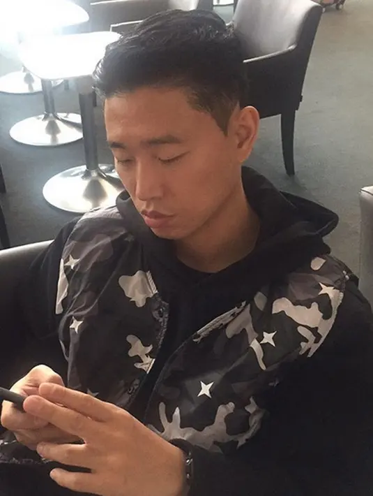 Kang Gary tidak memberikan keterangan dan alasan apapun atas tindakannya melakukan penghapusan semua unggahan di akun Instagramnya. (kang_gary8888)