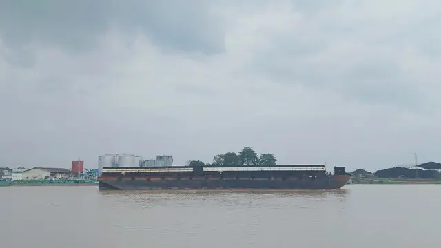 Kapal Tongkang