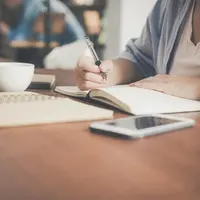 3 Zodiak yang Terkenal karena “Book Smart” dan Cepat Menangkap Informasi./copyright. pexels/