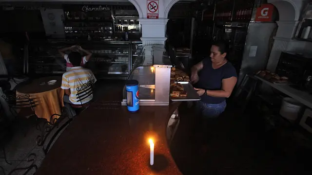 20160425-Krisis, Venezuela Padamkan Listrik Empat Jam Tiap Hari -Venezuela