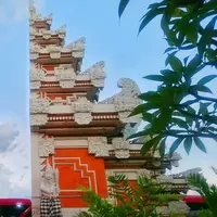 Candi Bentar, Bandara I Gusti Ngurah Rai, Bali. (Sumber Foto: itraviel/Instagra)