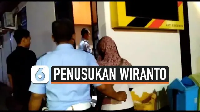 Polresta Sidoarjo masih memeriksa Nyonya FS istri anggota TNI-AU dalam kasus dugaan ujaran kebencian di Medsos peristiwa penusukan Menkopolhukam Wiranto. Dalam pemeriksaan Polisi dibantu ahli IT dan Bahasa.