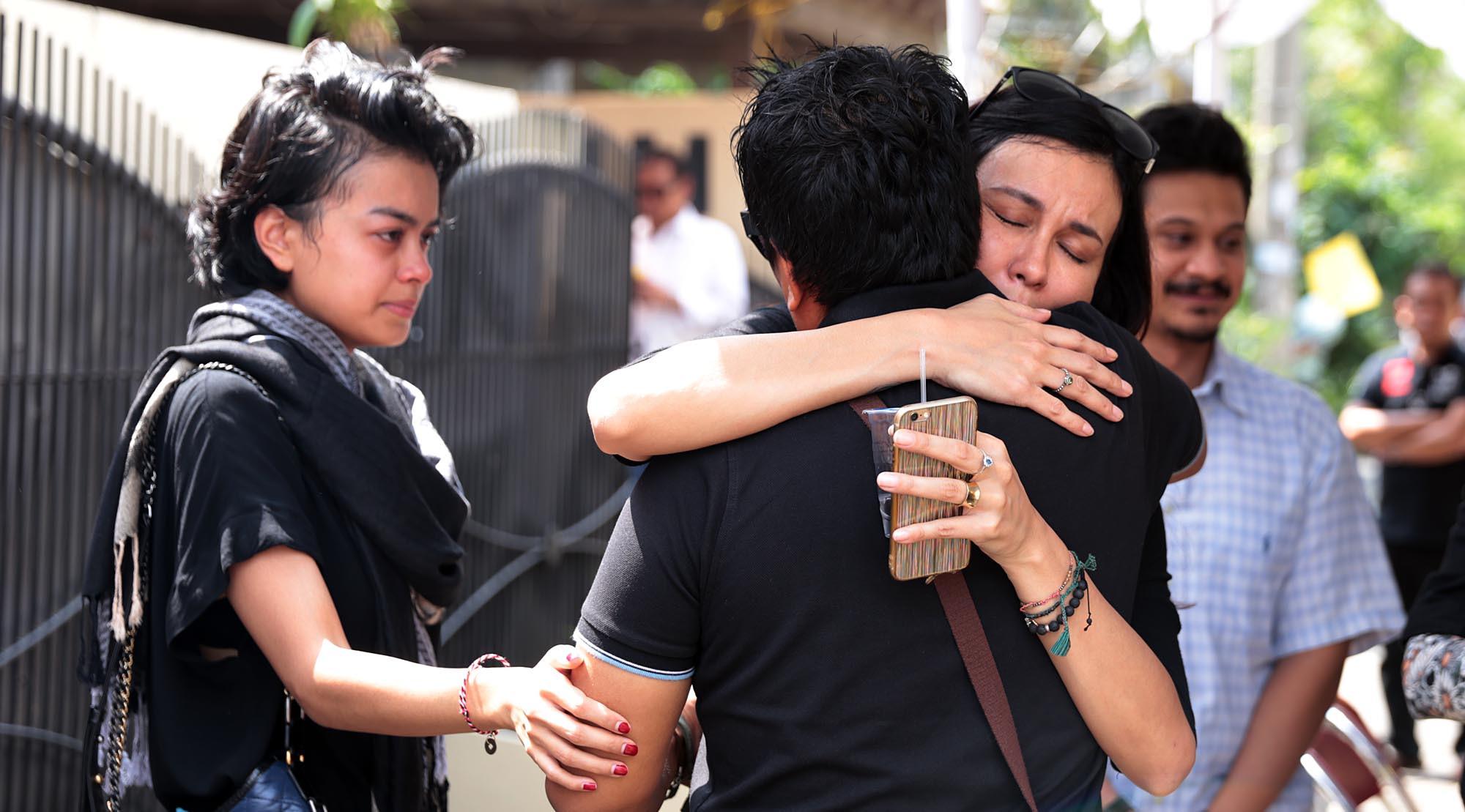 Akrabnya Sophia Latjuba dengan Keluarga Mantan Suami - ShowBiz Liputan6.com