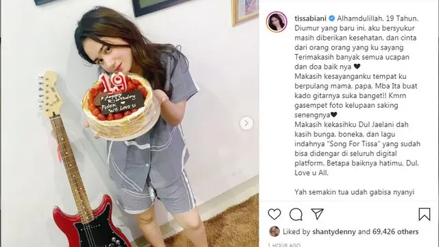 Tissa Biani ulang tahun ke-19