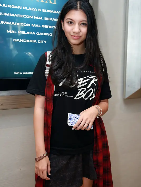 Ditemui di kawasan Kuningan, Jakarta Selatan, Selasa (13/10/2015), Cassandra mengaku cukup banyak buku yang dikoleksinya. Terutama buku yang dapat membangkitkan imajinasi dirinya. (Deki Prayoga/Bintang.com)