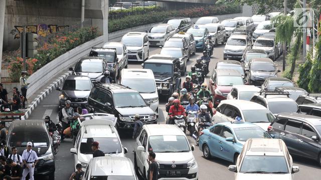 Kemacetan Panjang Akibat Demo Sopir GoCar